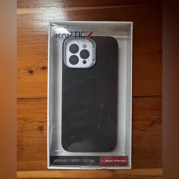 Raptic Aramid Fibre Croxx Case iPhone 16 Pro Max MagSafe NIB - Picture 1 of 3